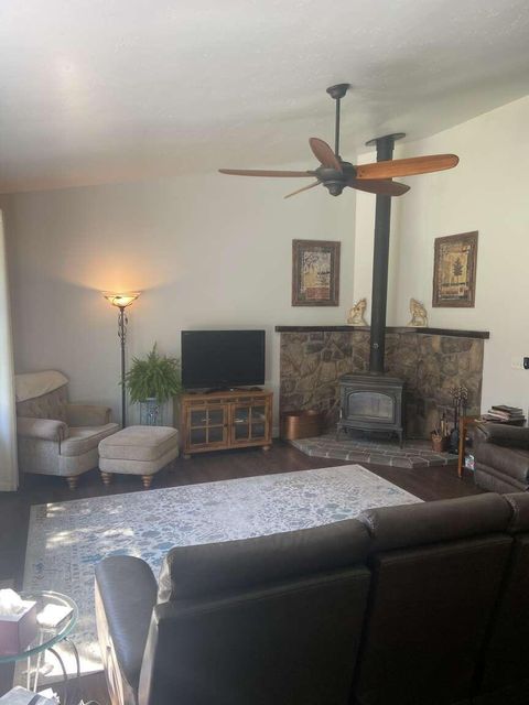 Tiny photo for 147853 Mabel Drive, La Pine, OR 97739 (MLS # 220206783)