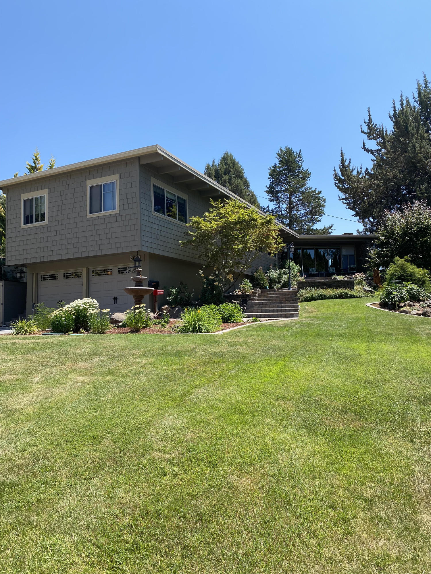 Hillside - Residential