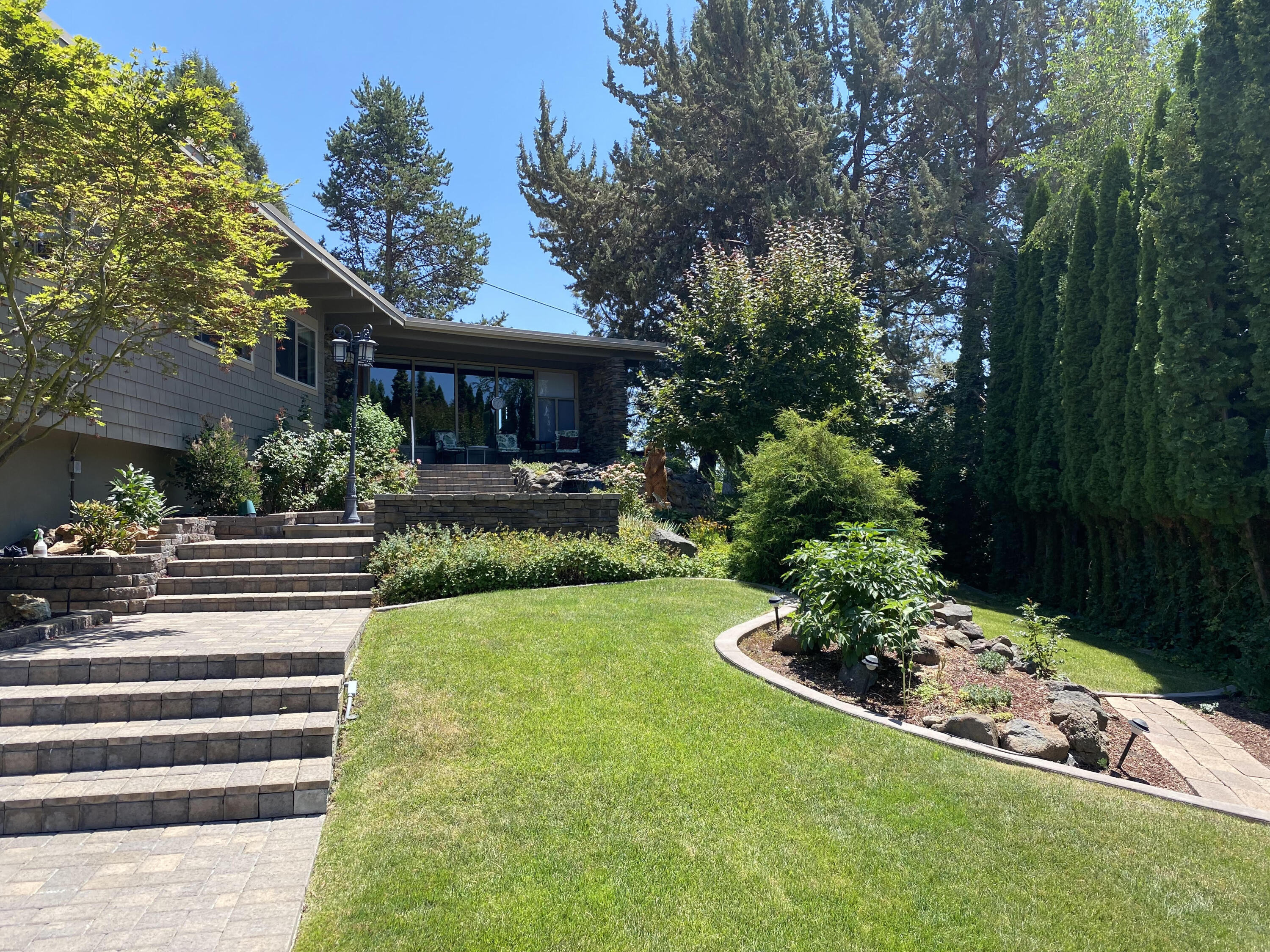 Hillside - Residential