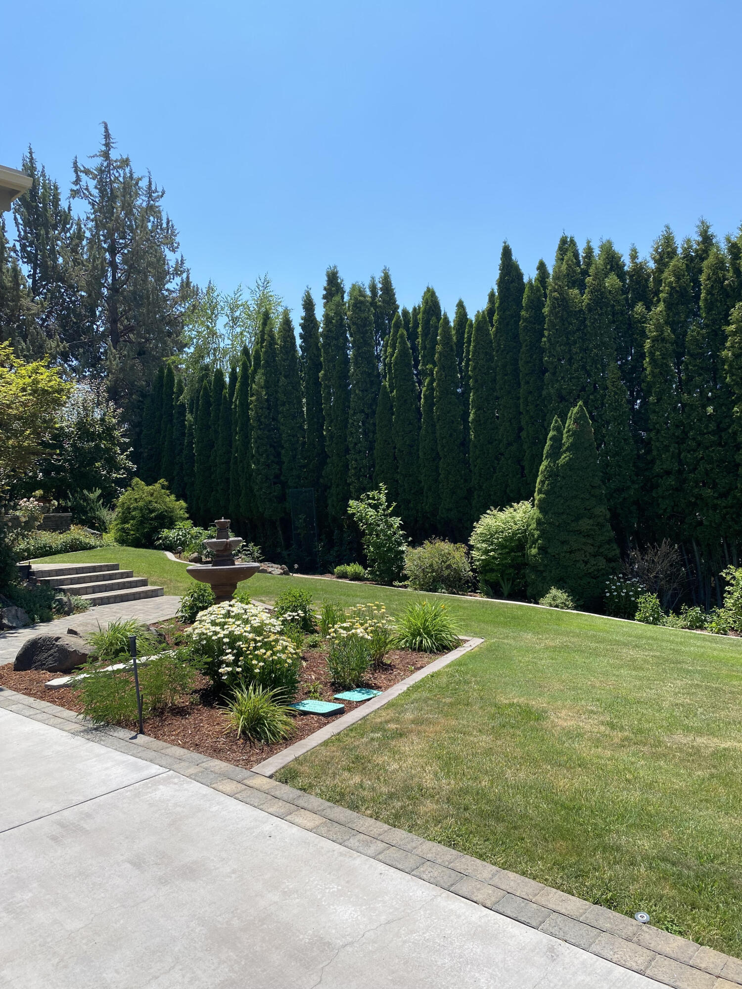 Hillside - Residential