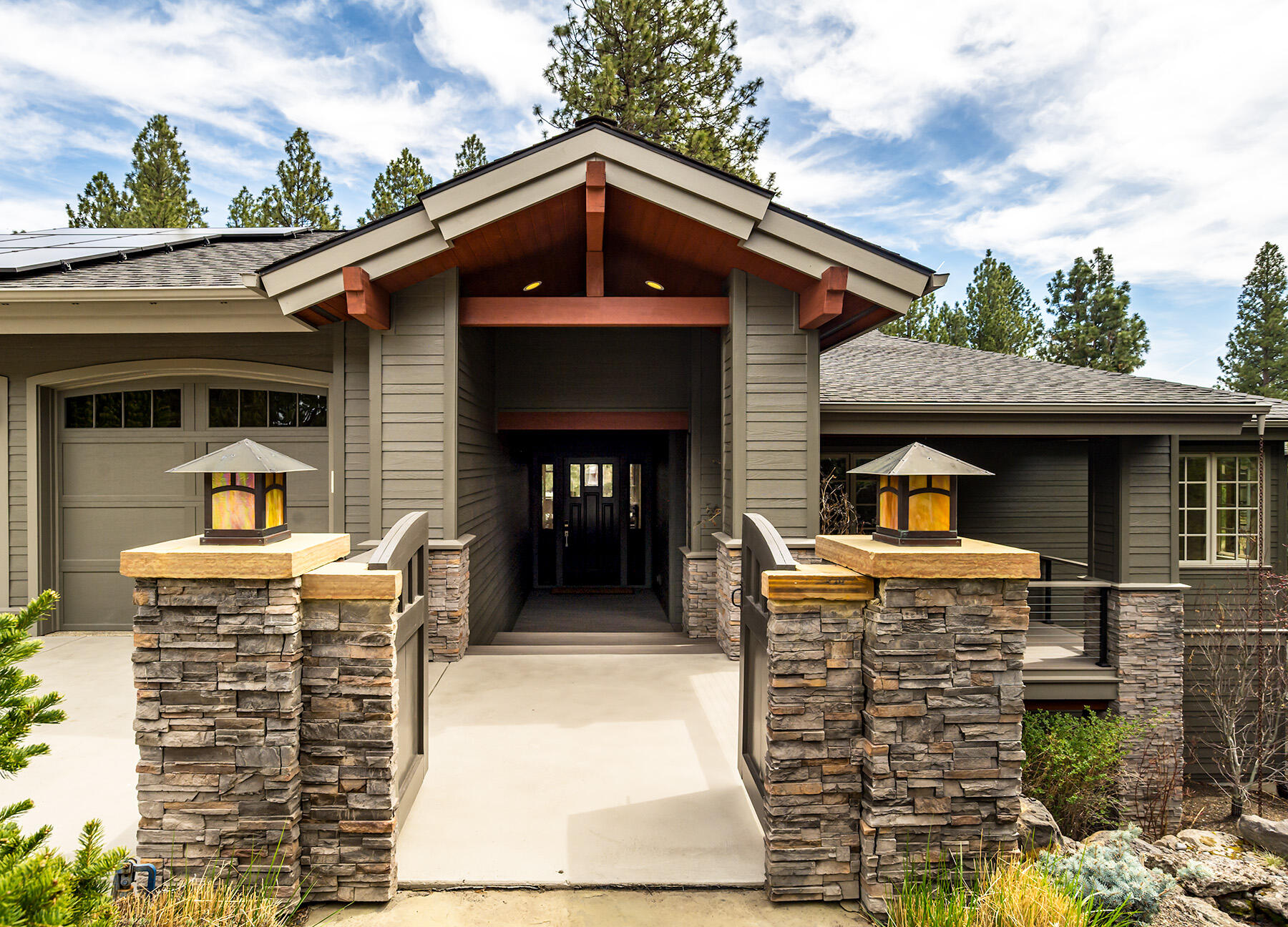 Skyliner Summit - Residential