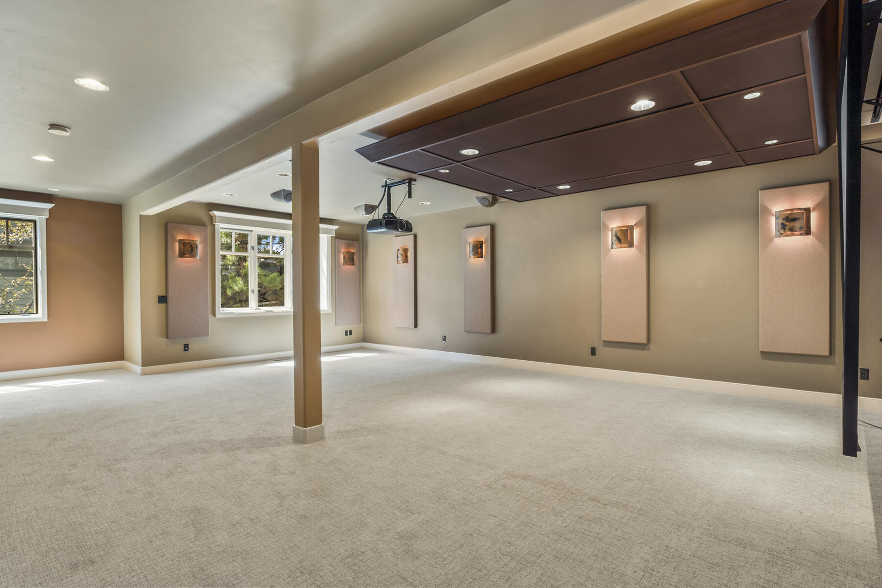 Skyliner Summit - Residential