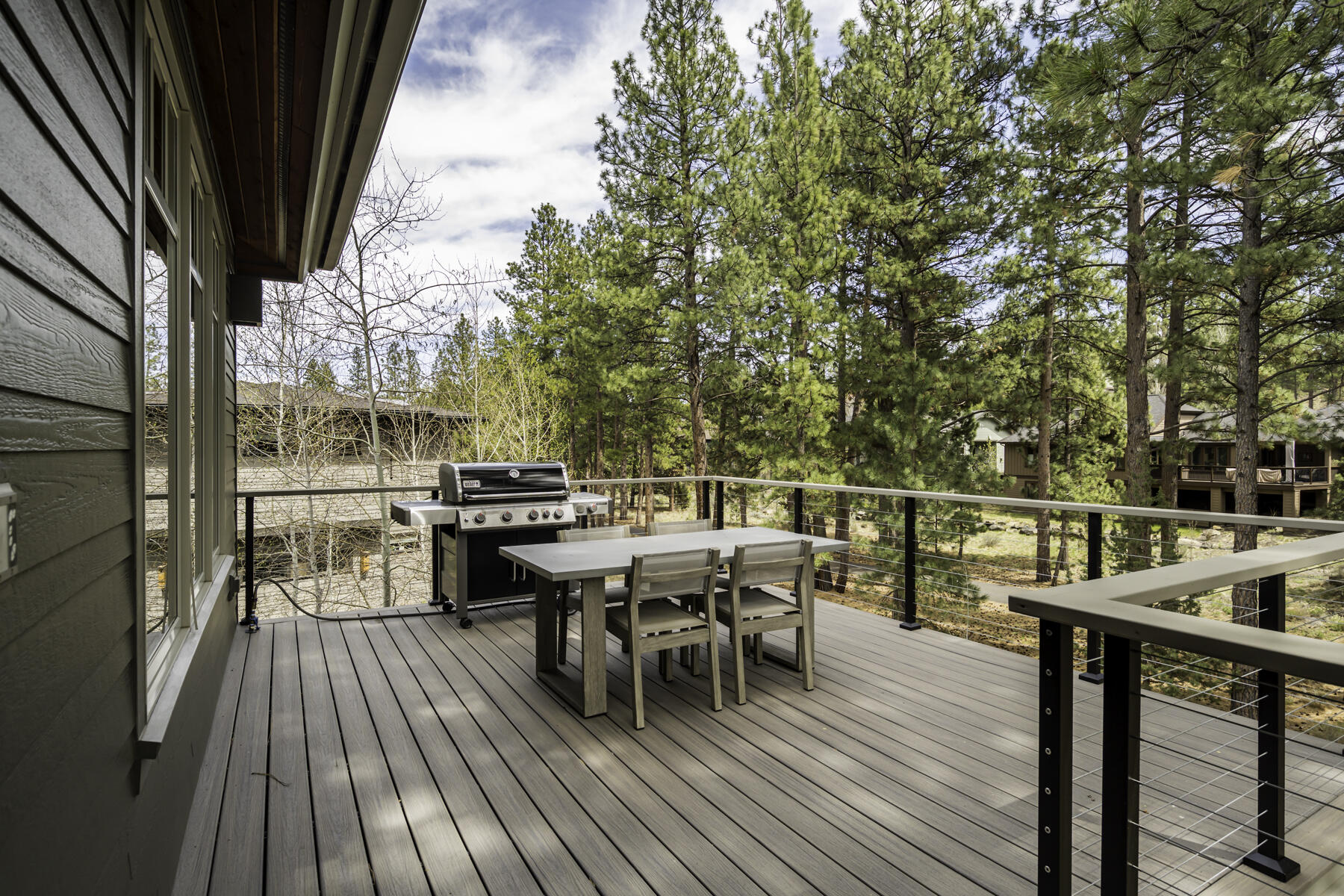 Skyliner Summit - Residential