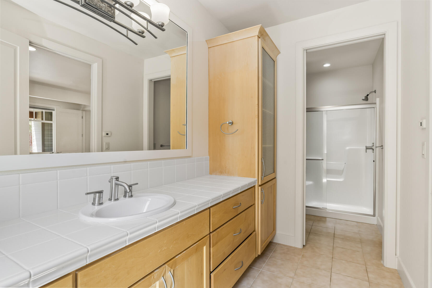 Skyliner Summit - Residential