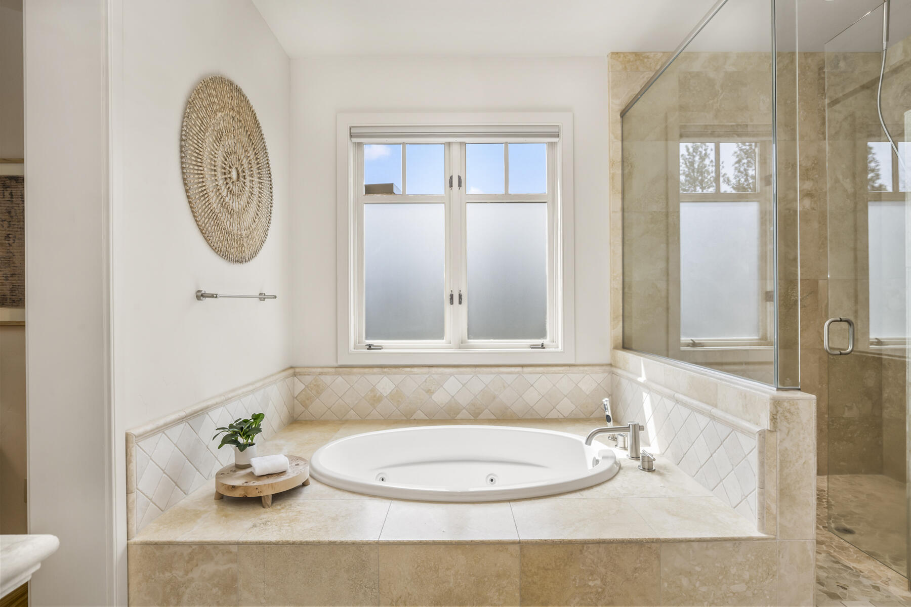 Skyliner Summit - Residential