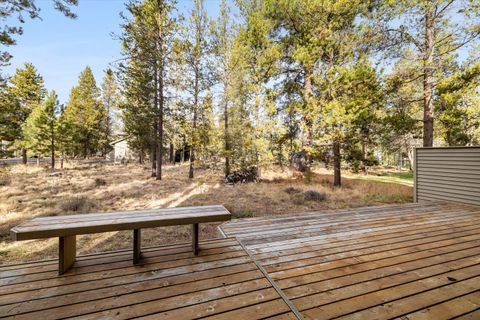 Tiny photo for 17894 Red Cedar Lane, Sunriver, OR 97707 (MLS # 220212252)