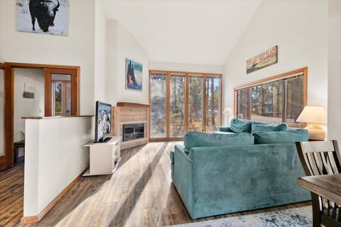 Tiny photo for 17894 Red Cedar Lane, Sunriver, OR 97707 (MLS # 220212252)