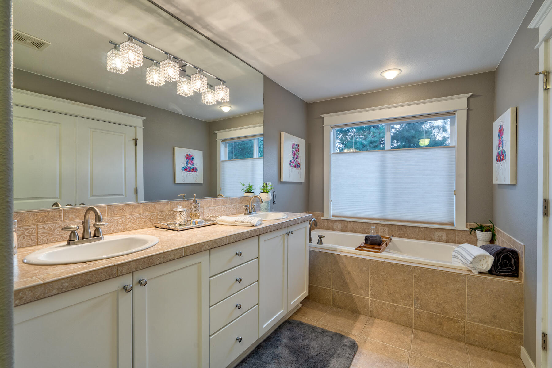 River Canyon Estates - Residential