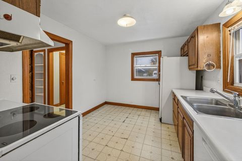 Tiny photo for 787 NW 5th Street, Prineville, OR 97754 (MLS # 220211678)