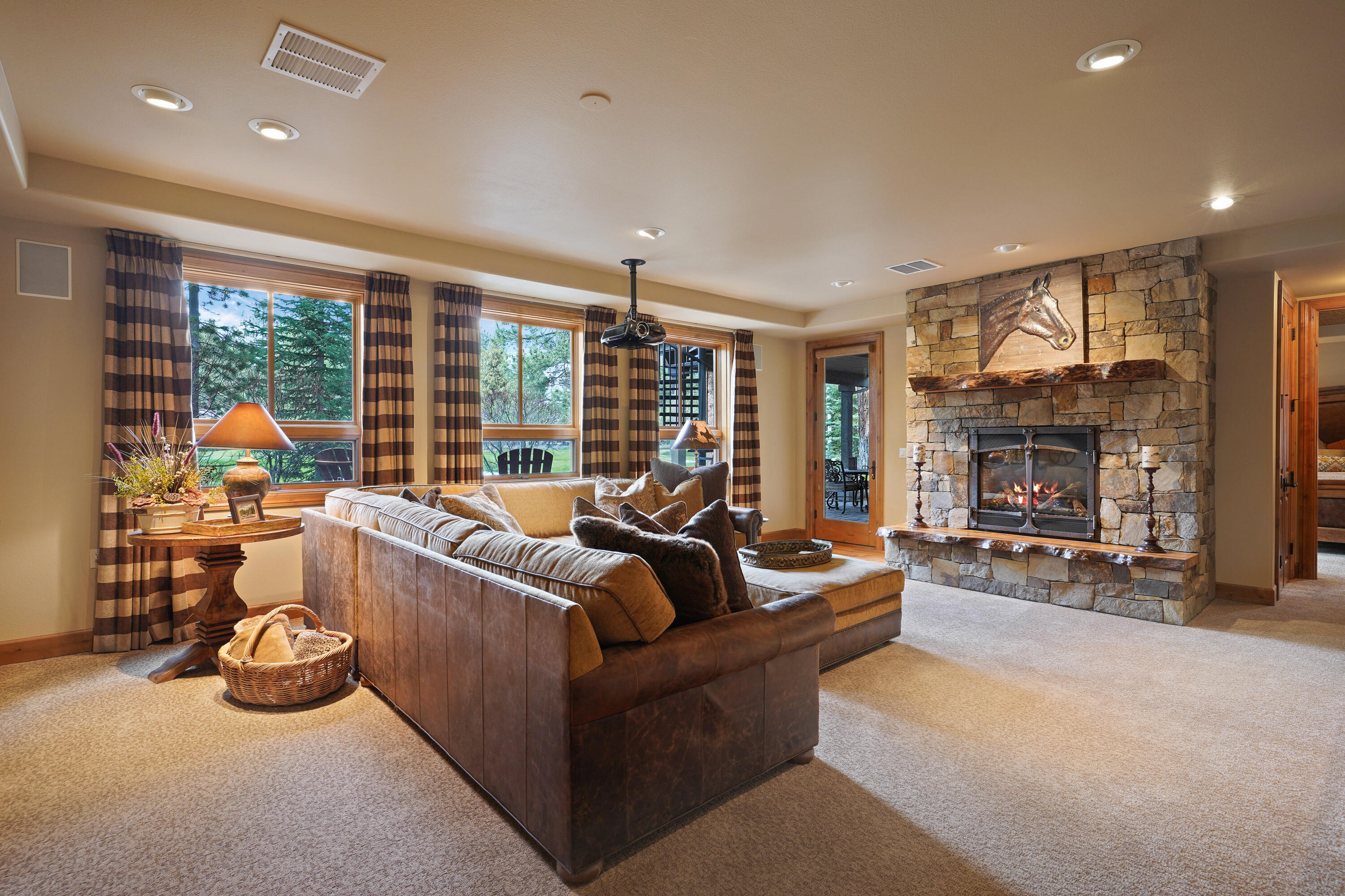 Broken Top - Residential