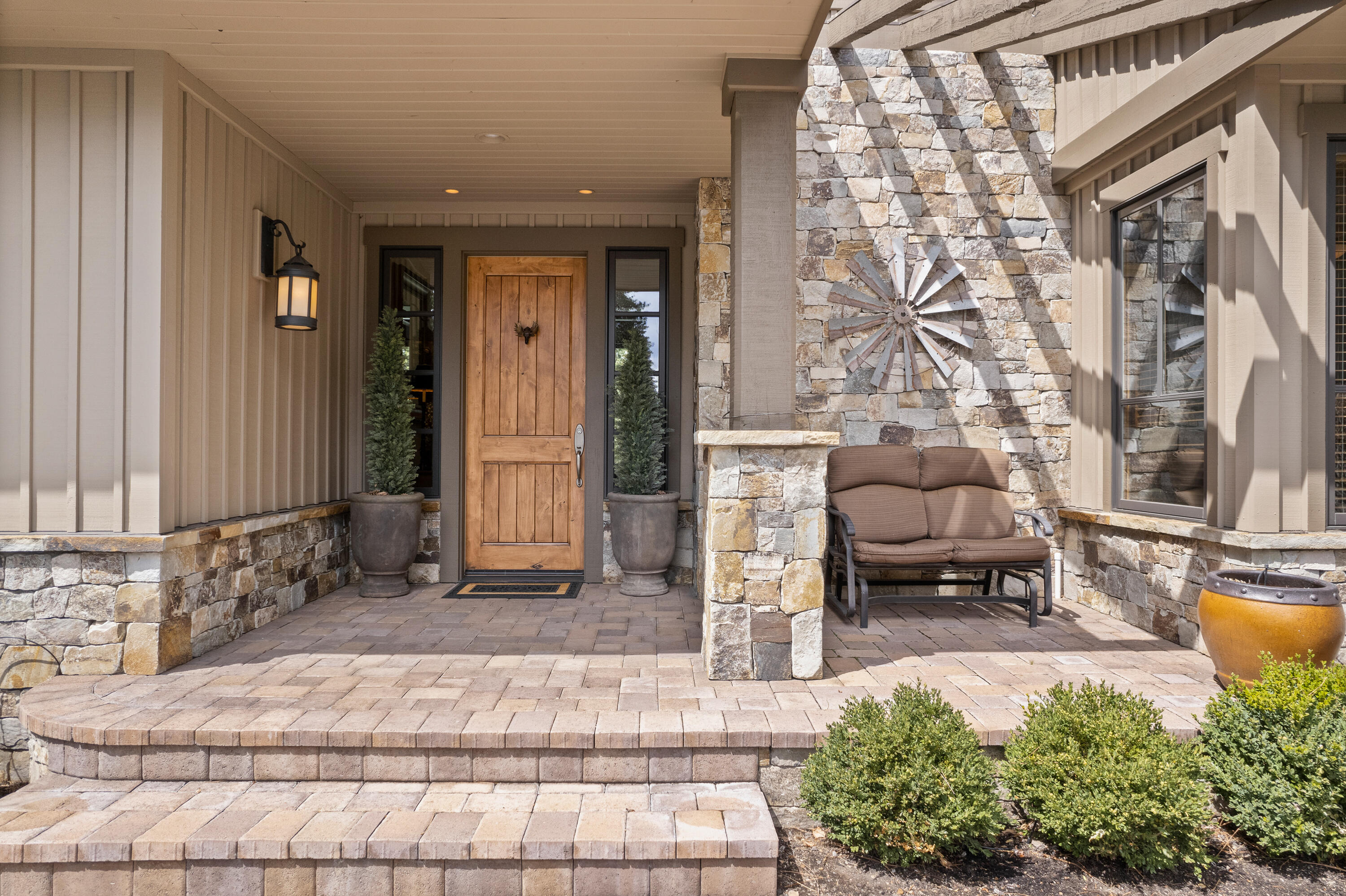 Broken Top - Residential