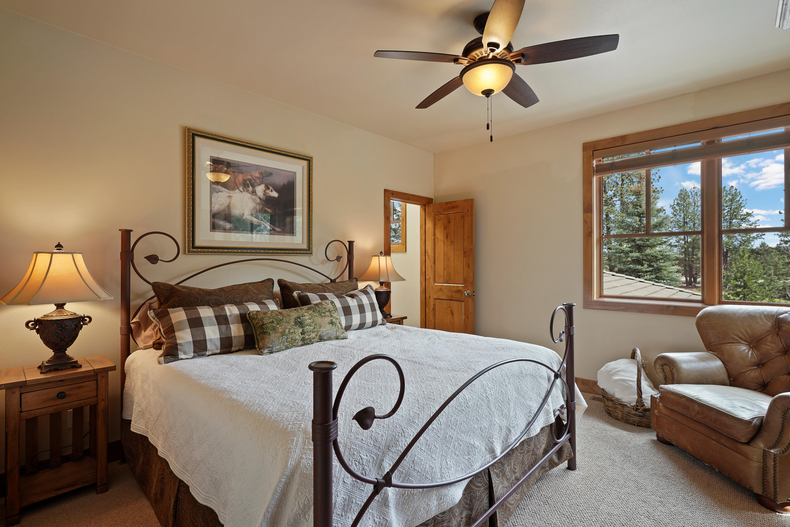 Broken Top - Residential