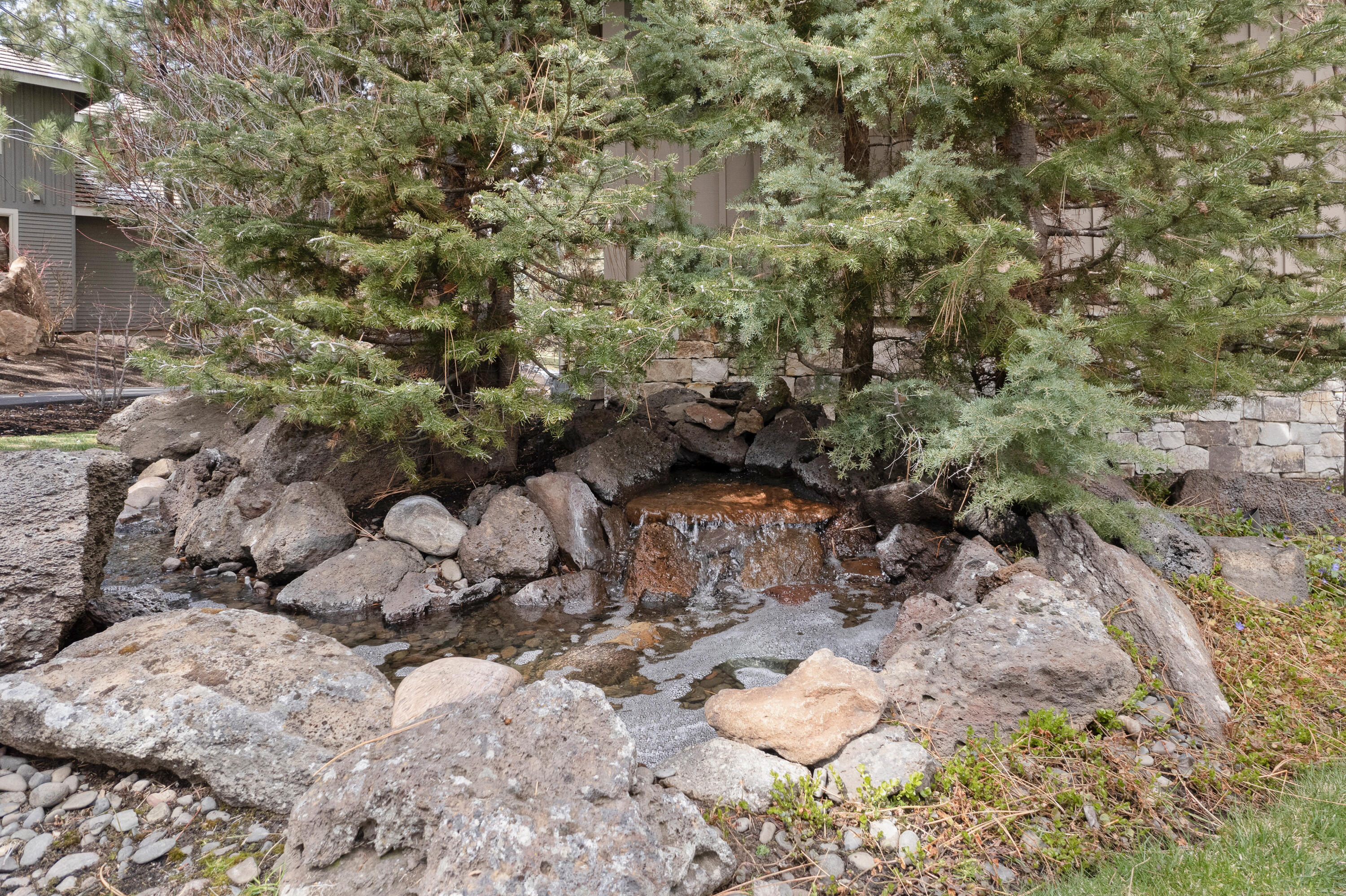 Broken Top - Residential