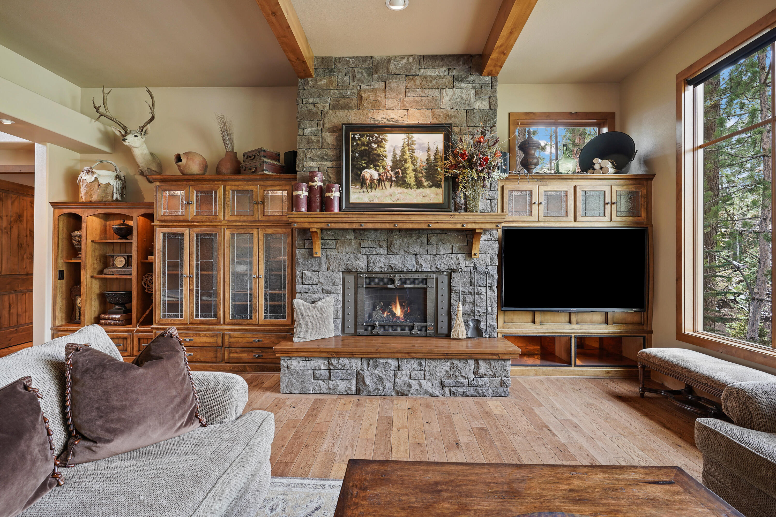 Broken Top - Residential