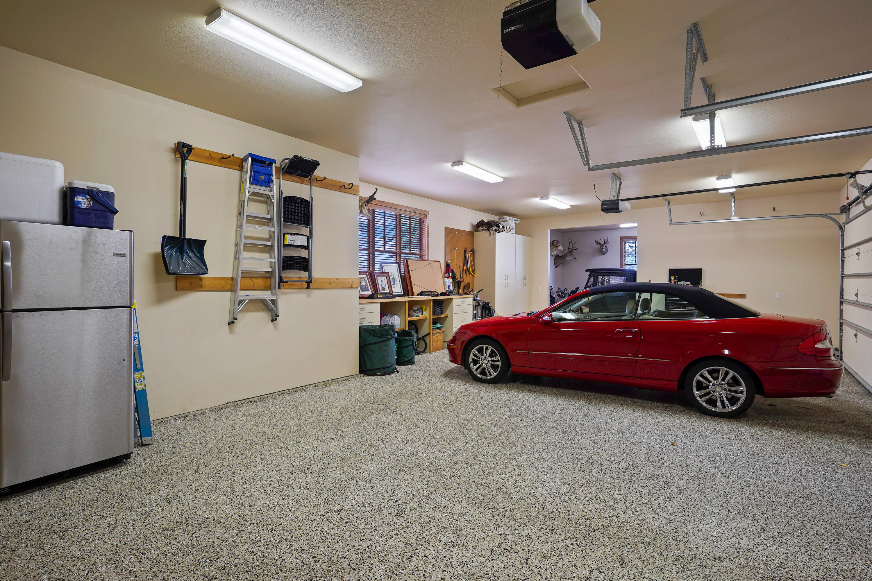 Broken Top - Residential