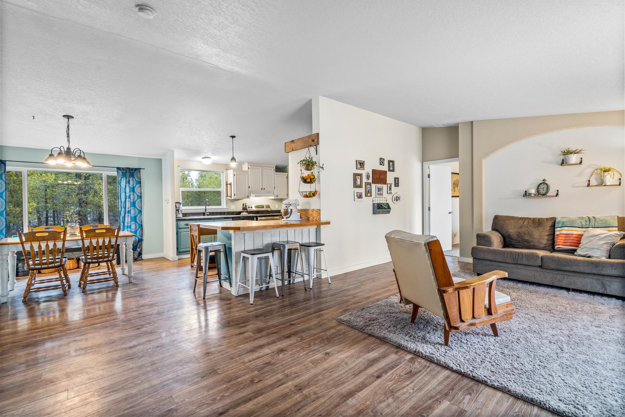 Sun Forest Estates - Residential