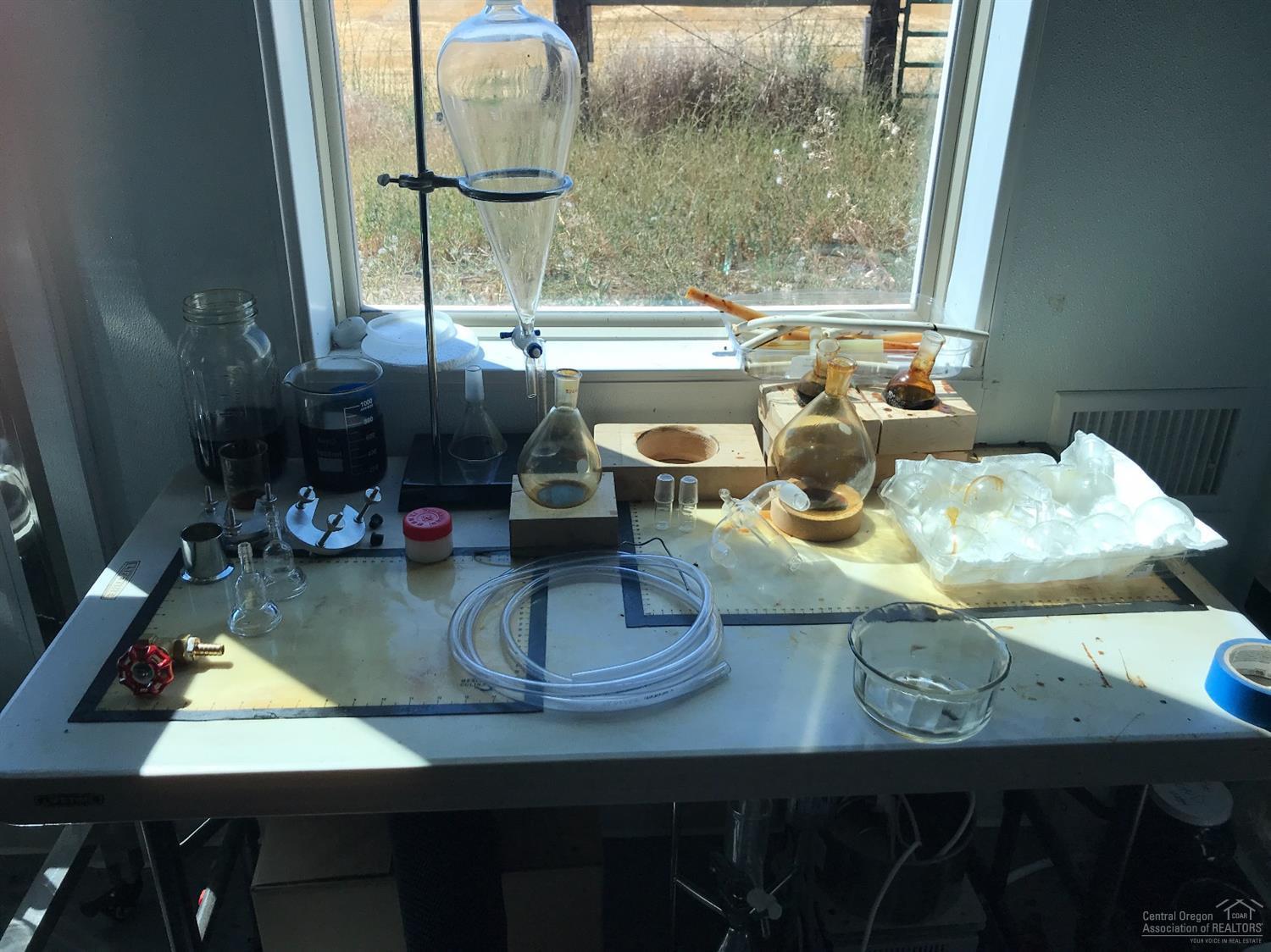 CLAJ - Commercial Sale