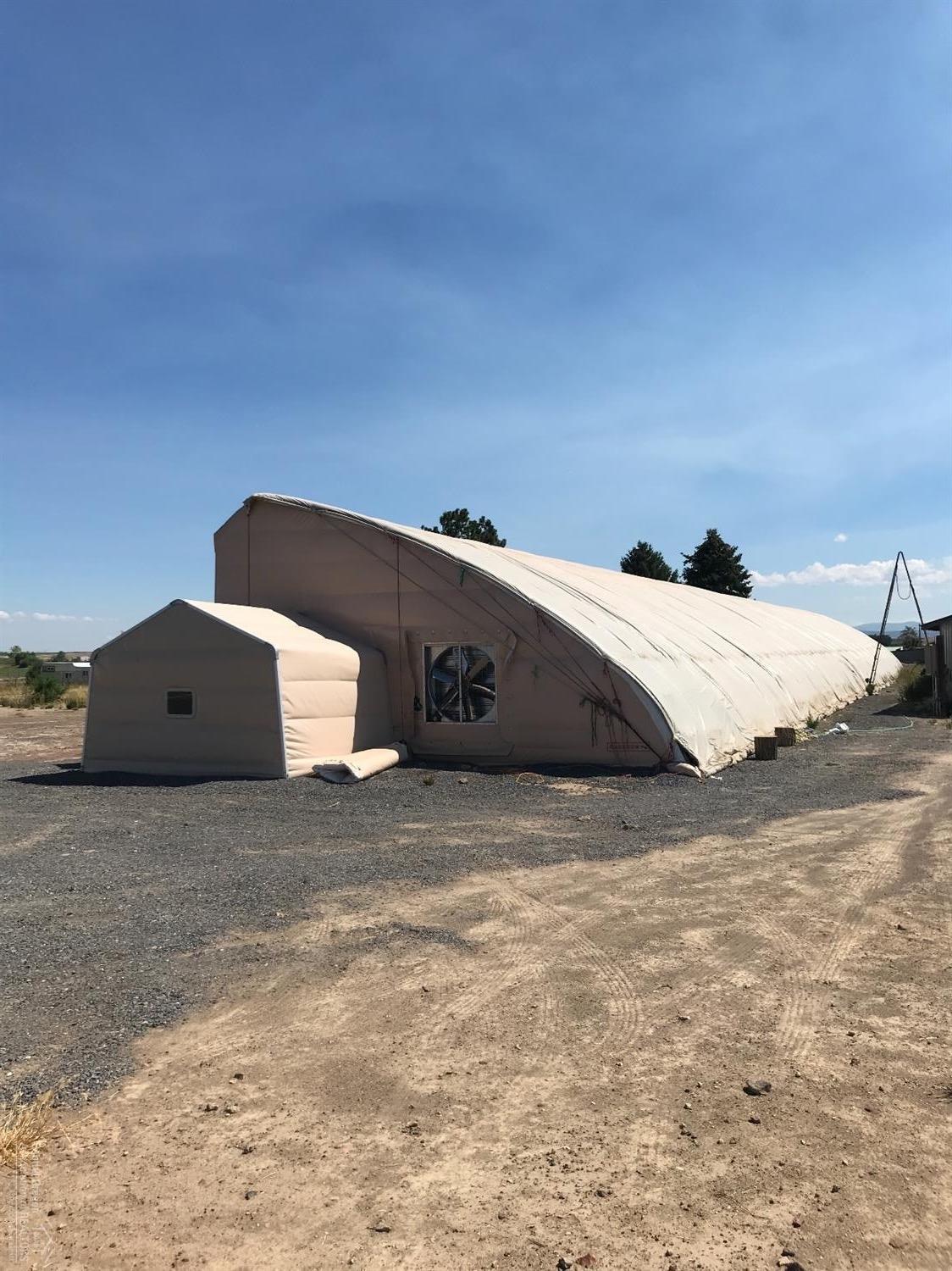 CLAJ - Commercial Sale