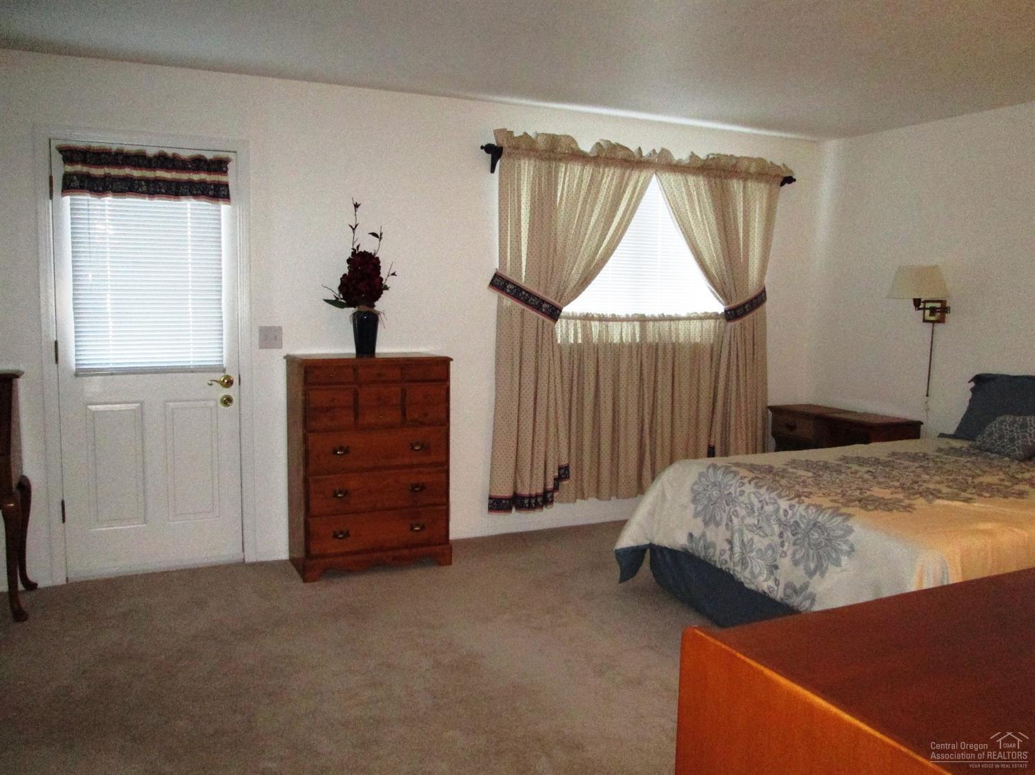 Skyline Ridge - Residential