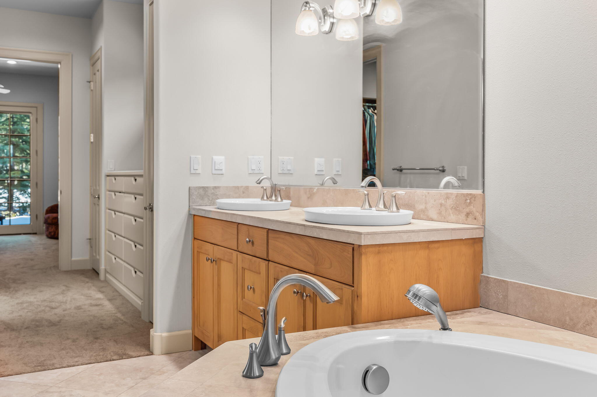 Broken Top - Residential