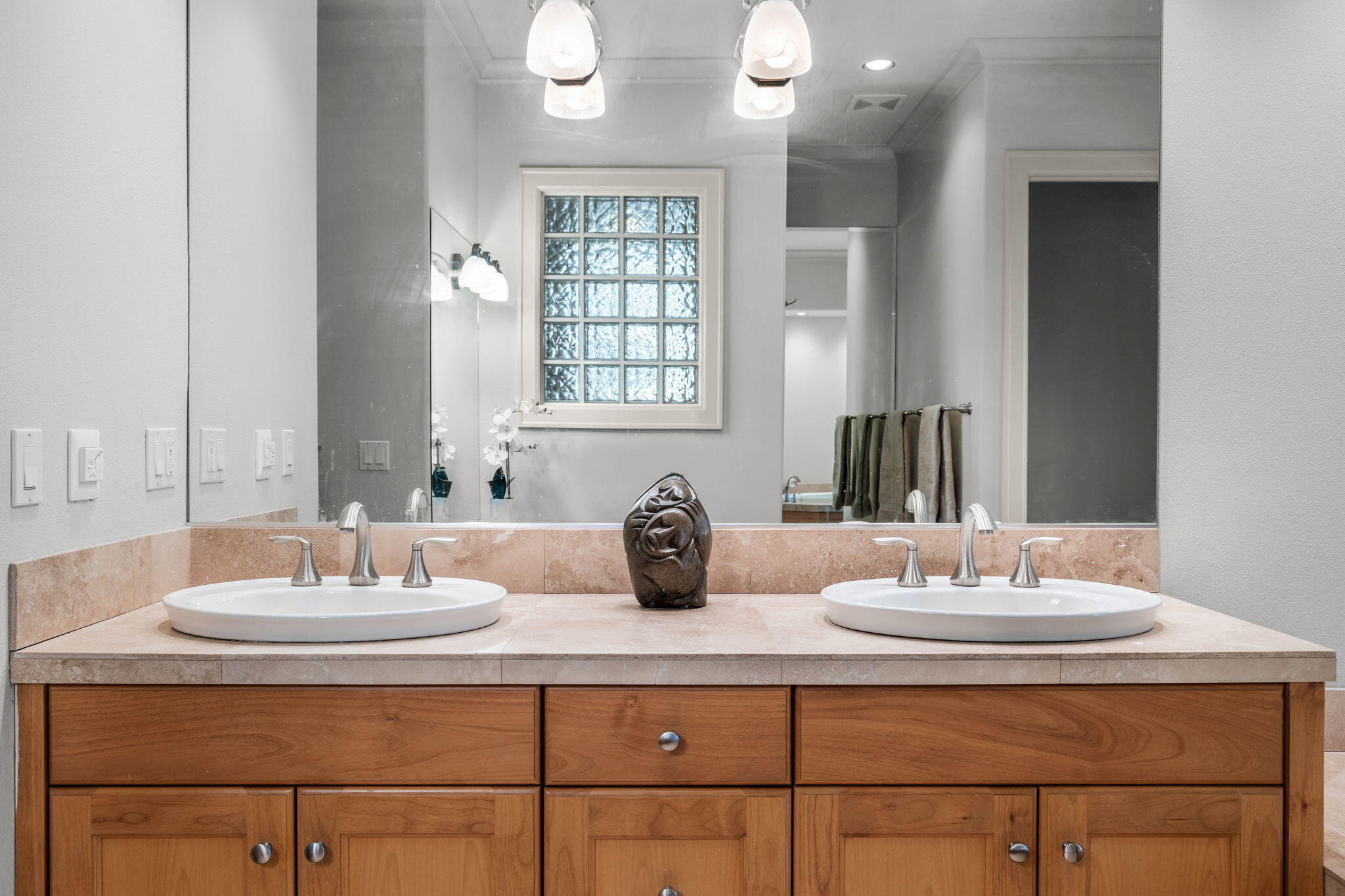 Broken Top - Residential