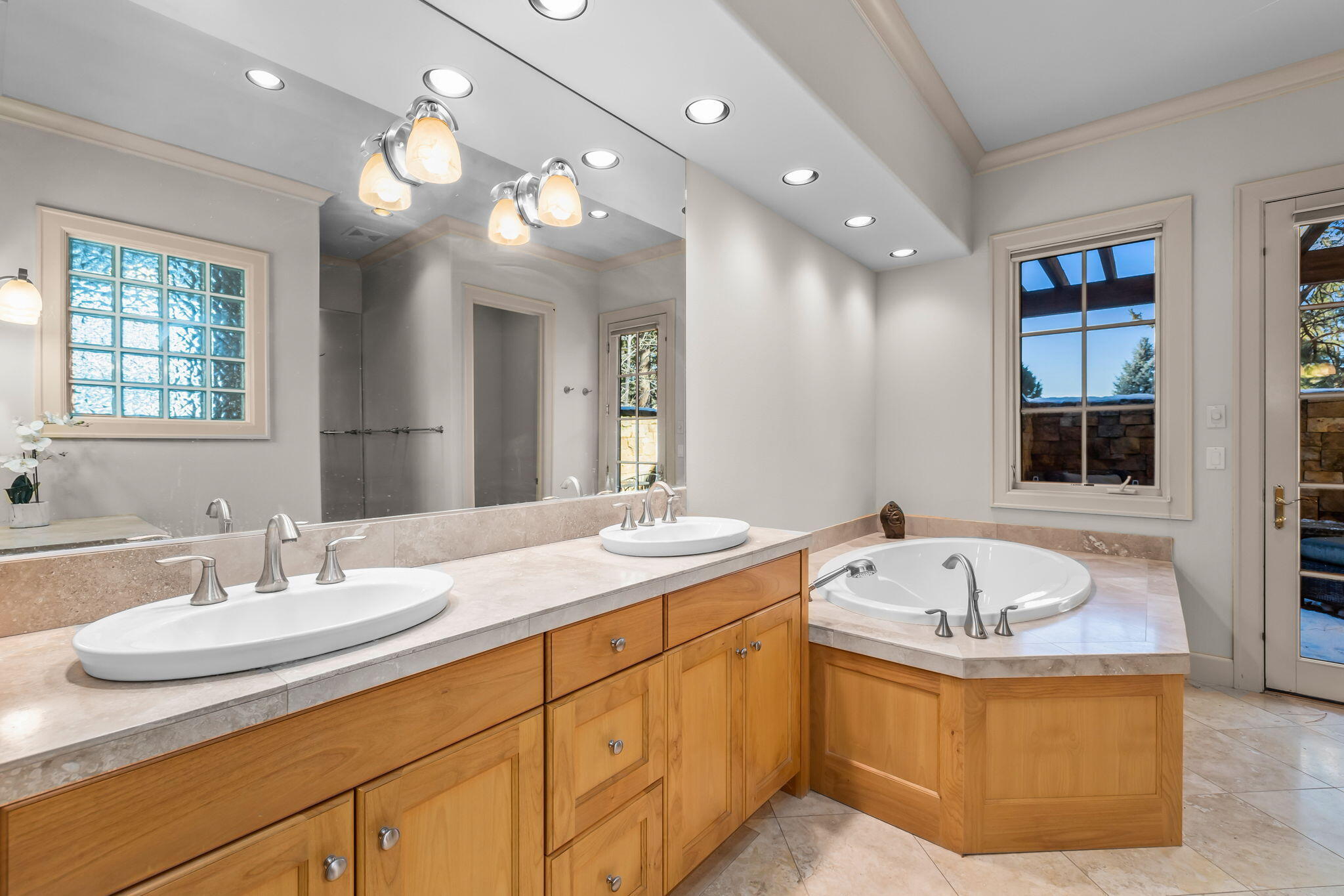 Broken Top - Residential