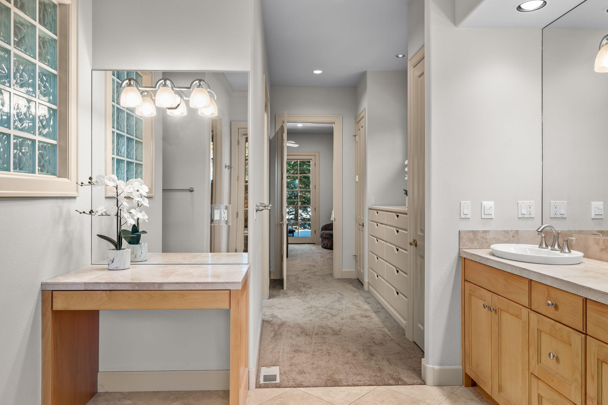 Broken Top - Residential