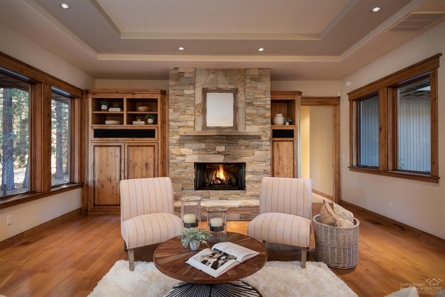 Broken Top - Residential