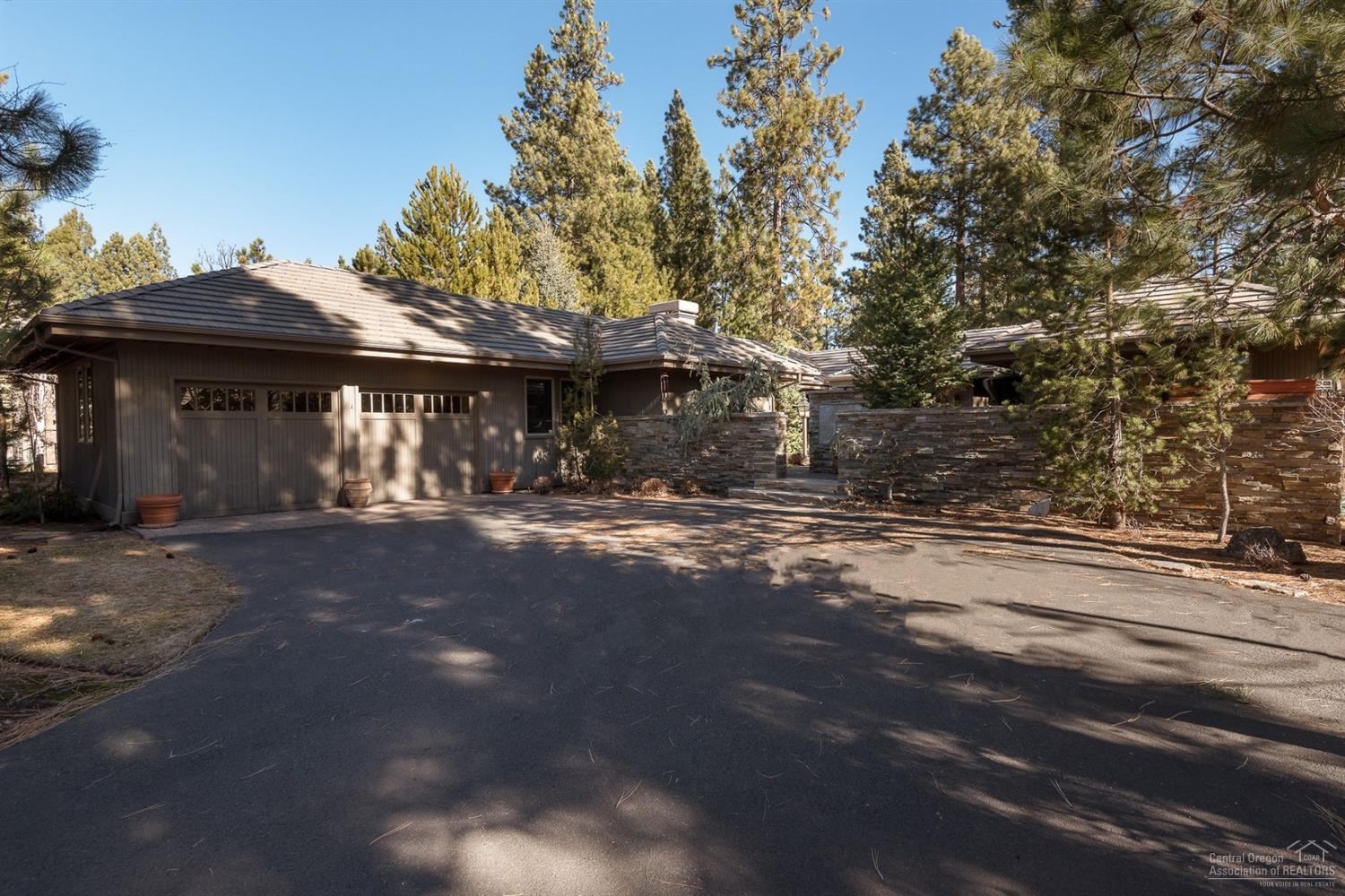 Broken Top - Residential