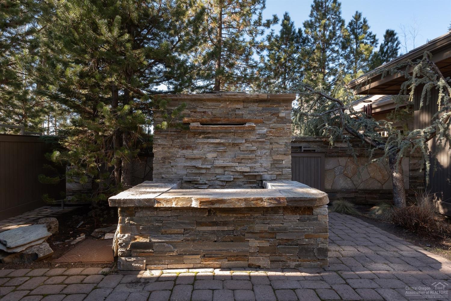 Broken Top - Residential