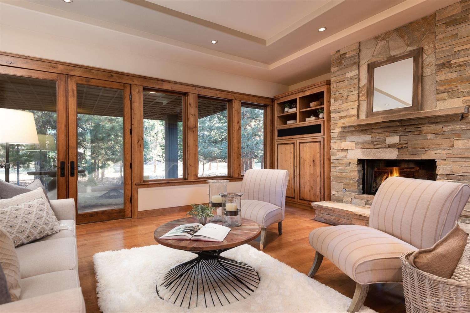 Broken Top - Residential