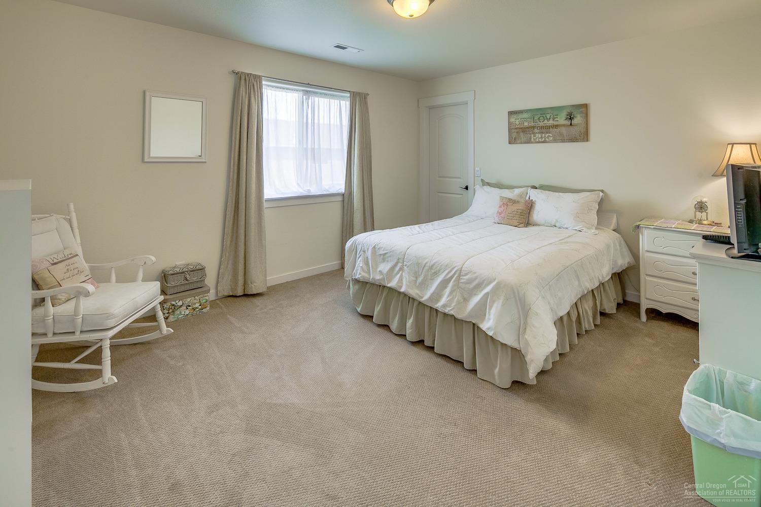 Eagle's Landing - Residential