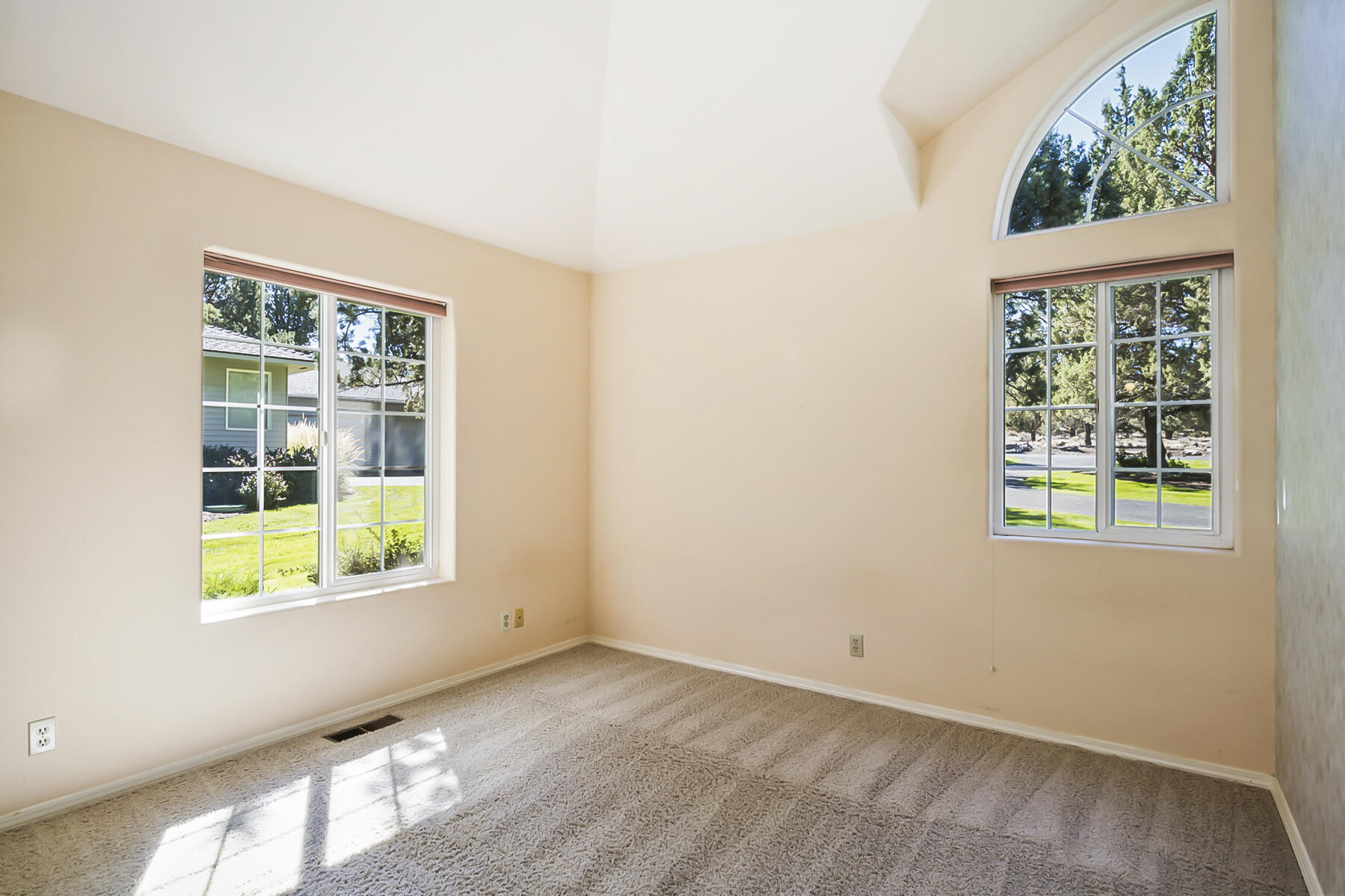 Eagle Crest - Residential