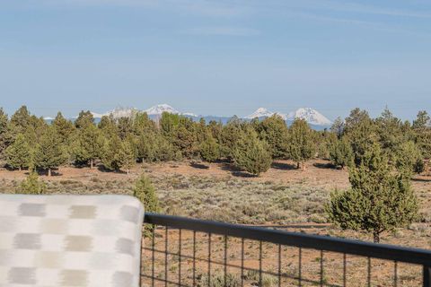 Tiny photo for 61465 White Peaks Court, Bend, OR 97702 (MLS # 220221777)