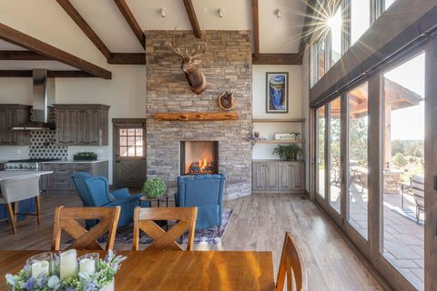 Tiny photo for 61465 White Peaks Court, Bend, OR 97702 (MLS # 220221777)