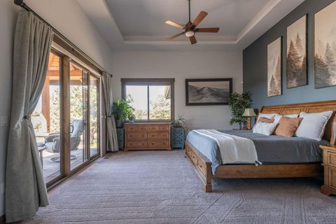 Tiny photo for 61465 White Peaks Court, Bend, OR 97702 (MLS # 220221777)
