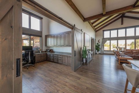 Tiny photo for 61465 White Peaks Court, Bend, OR 97702 (MLS # 220221777)