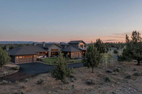 Tiny photo for 61465 White Peaks Court, Bend, OR 97702 (MLS # 220221777)