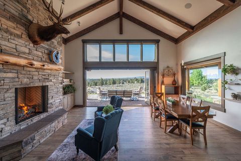 Tiny photo for 61465 White Peaks Court, Bend, OR 97702 (MLS # 220221777)