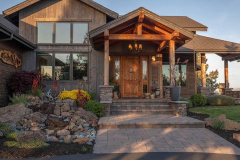 Tiny photo for 61465 White Peaks Court, Bend, OR 97702 (MLS # 220221777)
