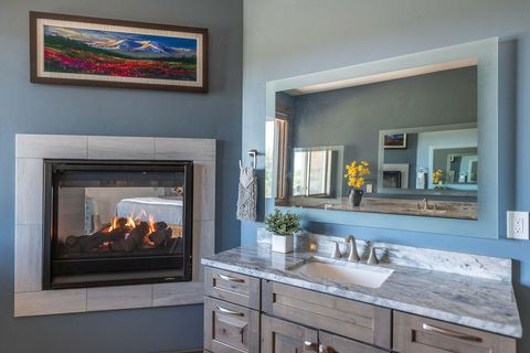 Tiny photo for 61465 White Peaks Court, Bend, OR 97702 (MLS # 220221777)