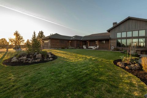 Tiny photo for 61465 White Peaks Court, Bend, OR 97702 (MLS # 220221777)