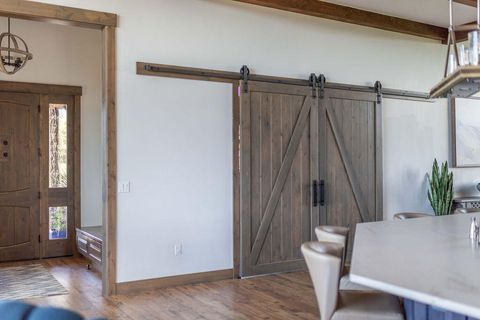 Tiny photo for 61465 White Peaks Court, Bend, OR 97702 (MLS # 220221777)