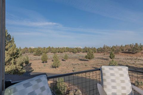 Tiny photo for 61465 White Peaks Court, Bend, OR 97702 (MLS # 220221777)