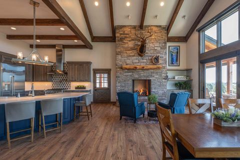 Tiny photo for 61465 White Peaks Court, Bend, OR 97702 (MLS # 220221777)