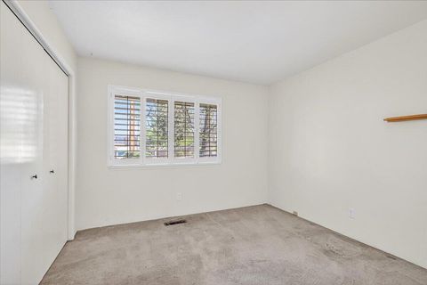 Tiny photo for 435 Grandview Drive, Ashland, OR 97520 (MLS # 220219675)