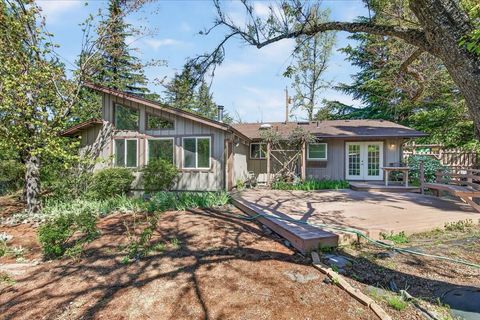 Tiny photo for 435 Grandview Drive, Ashland, OR 97520 (MLS # 220219675)