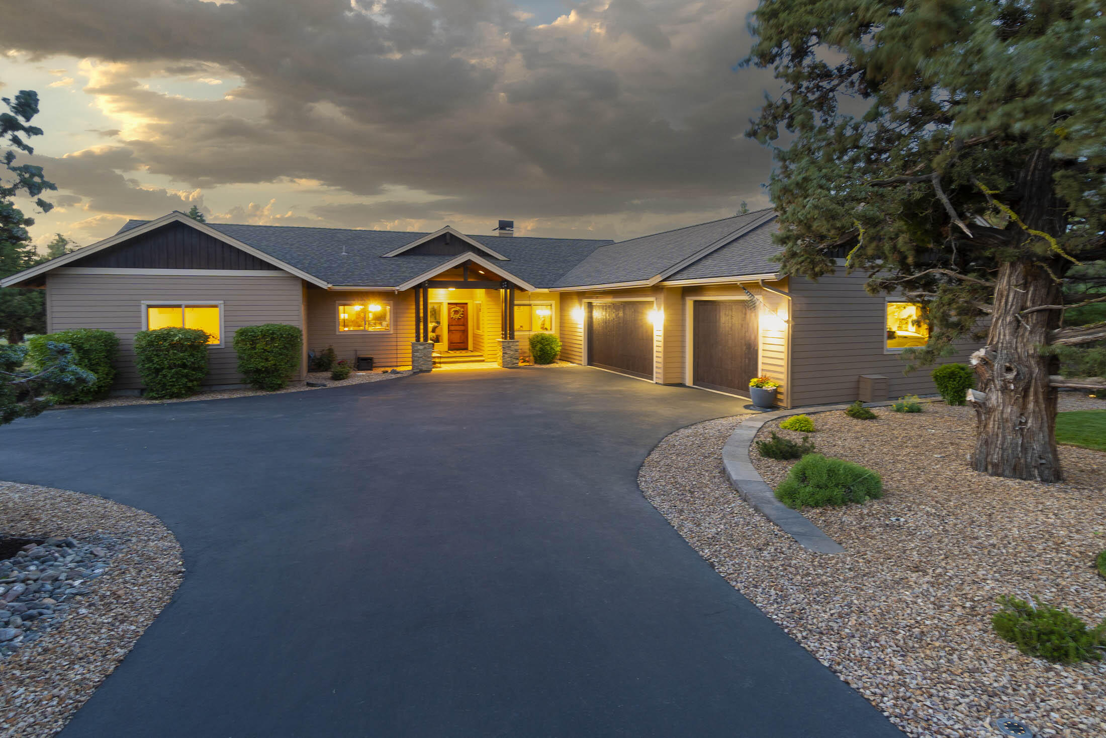 Eagle Crest - Residential