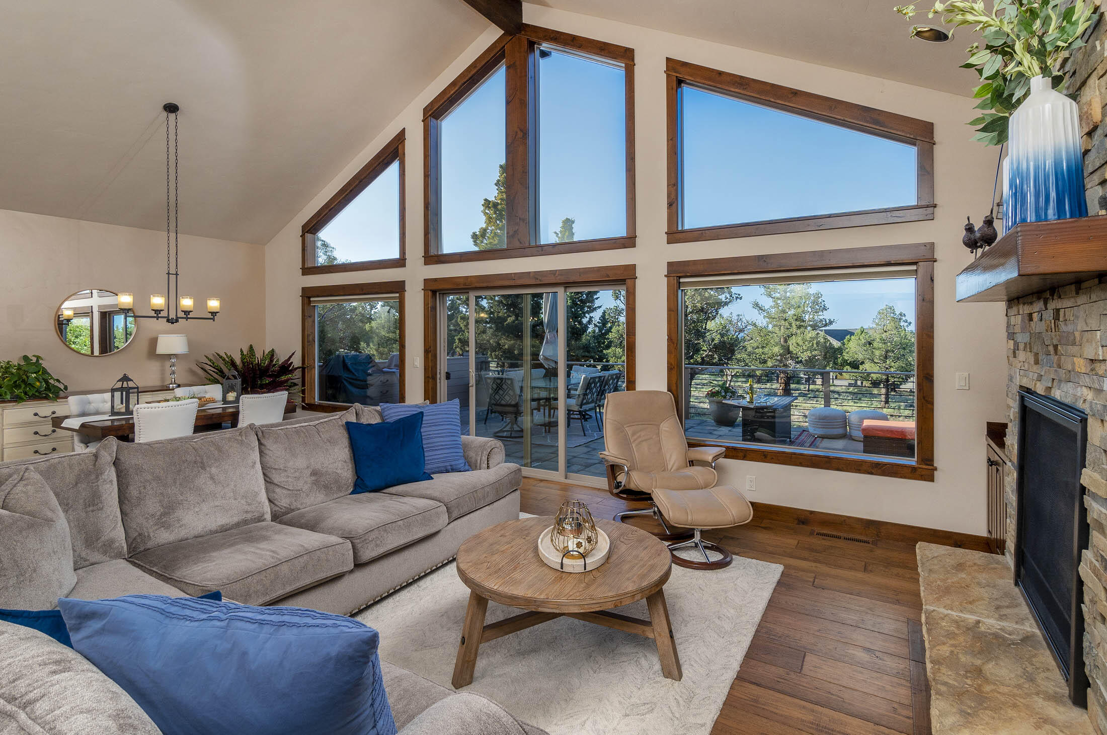 Eagle Crest - Residential