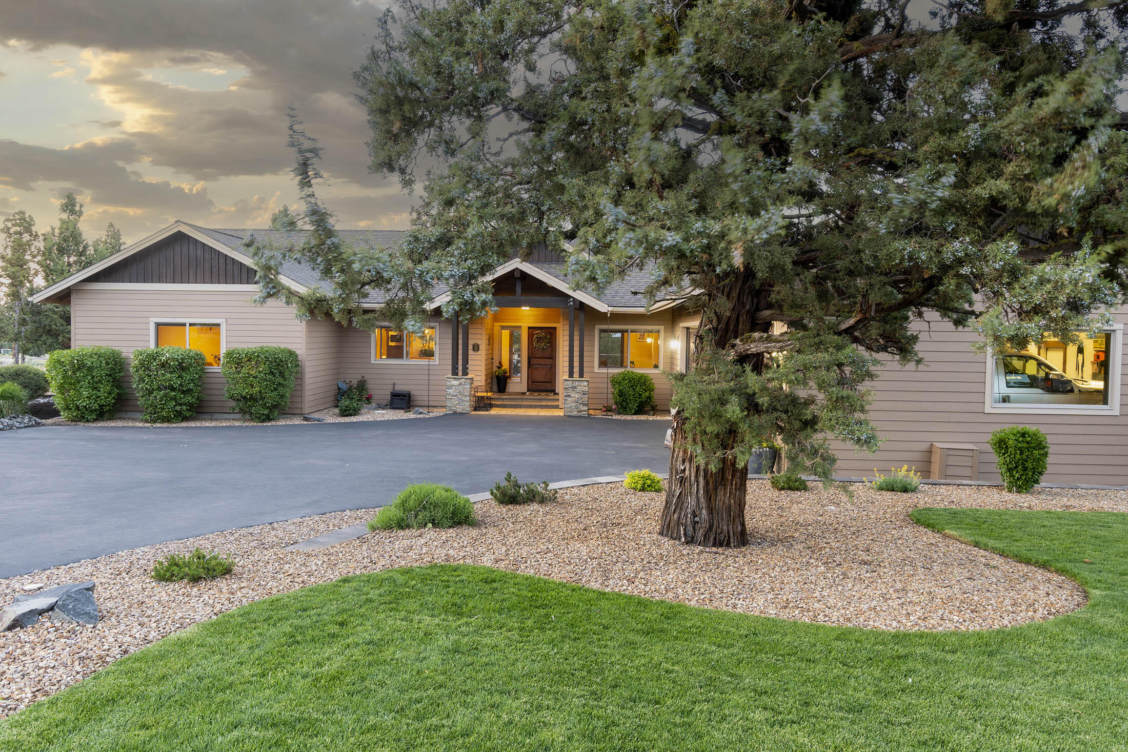 Eagle Crest - Residential